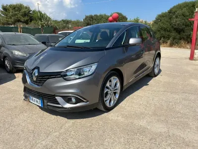 Usata Renault Scénic III Bose Edition 110 CV (80 kW) 2017 Grigio Monovolume