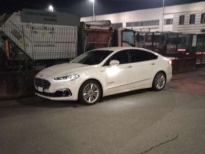 Begagnad Ford Mondeo Vignale 140 HK (102 kW) 2019 Vit Sedan