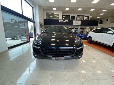 Usata Porsche Cayenne 385 CV (283 kW) 2015 Nero SUV