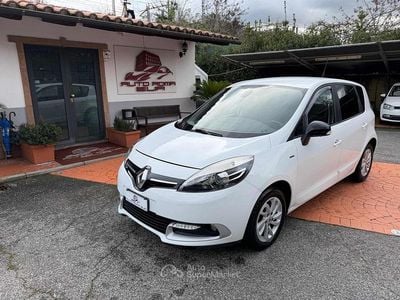 Usata Renault Scénic III LIMITED 110 CV (80 kW) 2015 Bianco Monovolume