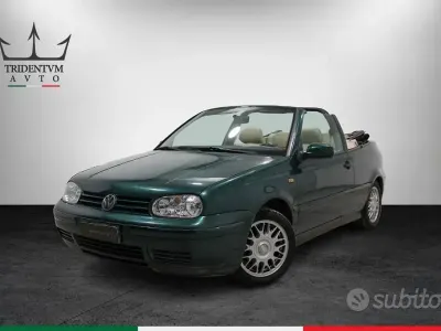 Usata VW Golf V Sport 101 CV (74 kW) 2007 Verde Cabrio