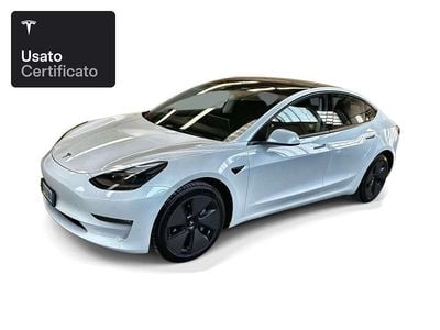 Usata Tesla Model 3 Long Range AWD 324 kW (441 CV) 2021 Pearl white multicoat Berlina