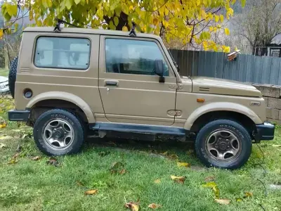 Usata Suzuki Samurai 64 CV (47 kW) 1993 Verde SUV
