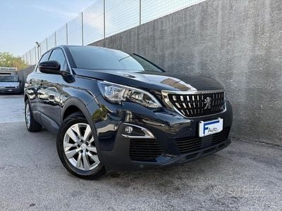 Begagnad Peugeot 3008 Allure 131 HK (96 kW) 2020 Grå SUV