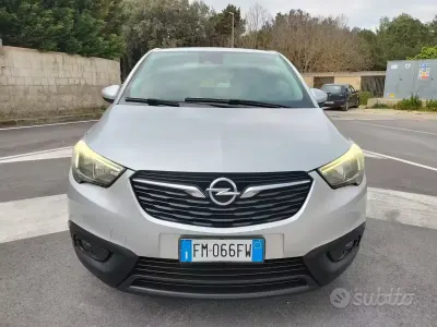 Gebraucht Opel Crossland X 75 PS (55 kW) 2018 Grau SUV