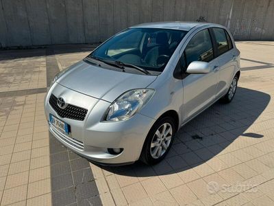 usata Toyota Yaris 1.4 90cv 5p Diesel Neopatentati