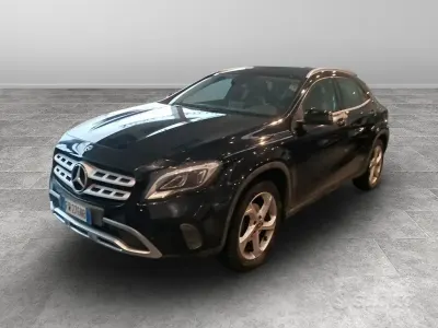 Occasion Mercedes GLA200 136 ch (100 kW) 2019 Noir SUV