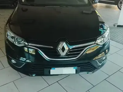 Usata Renault Mégane GrandTour 95 CV (69 kW) 2020 Grigio Station wagon