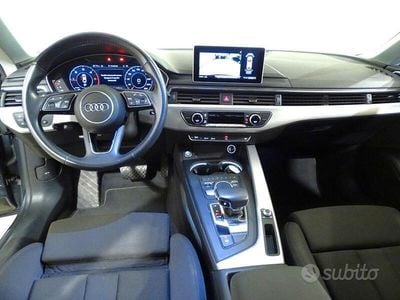 Usata Audi A5 190 CV (139 kW) 2019 Grigio Coupé