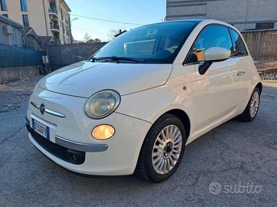 Usata Fiat 500 Lounge 69 CV (50 kW) 2008 Bianco Utilitaria