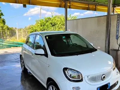 Usata Smart ForFour Passion 71 CV (52 kW) 2018 Bianco Utilitaria