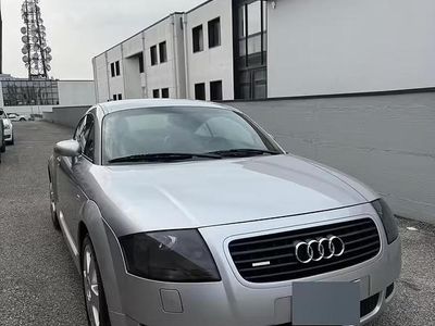 Usata Audi TT 224 CV (164 kW) 1999 Grigio Coupé