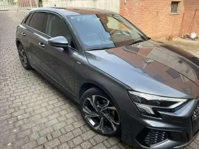 Usata Audi A3 S-Line 110 CV (80 kW) 2024 Grigio Berlina