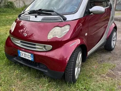 Usata Smart ForTwo Coupé Passion 75 CV (55 kW) 2005 Rosso Coupé