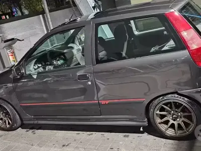 Usata Fiat Punto 133 CV (97 kW) 1995 Berlina