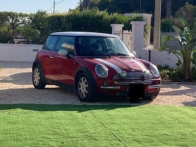 Usata Mini Cooper 116 CV (85 kW) 2002 Rosso Utilitaria