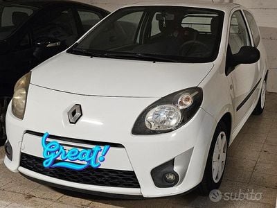 Usata Renault Twingo 65 CV (47 kW) 2009 Bianco Utilitaria