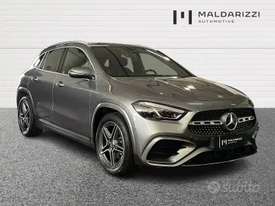 Usata Mercedes GLA200 Advanced Plus 150 CV (110 kW) 2023 Grigio SUV