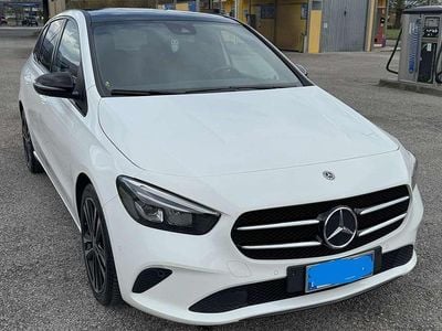 Bianco Usata 2019 Mercedes B180 Edition Monovolume | 20.000 € (Cara)