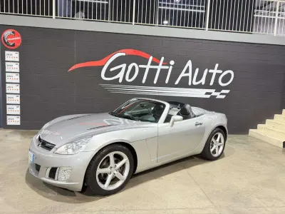 Usata Opel GT 264 CV (194 kW) 2008 Grigio Cabrio