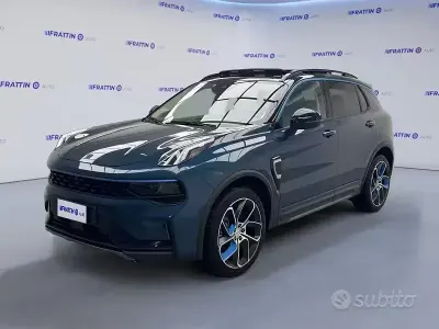 Usata Lynk & Co 01 261 CV (191 kW) 2023 Nero SUV
