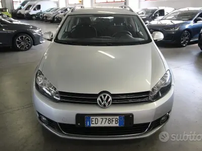 Usata VW Golf VI Highline 105 CV (77 kW) 2010 Grigio Utilitaria