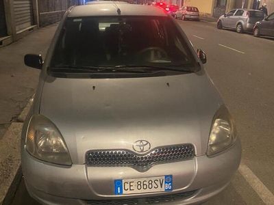 usata Toyota Yaris vendesi