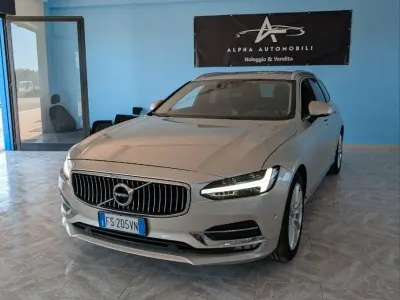 Usata Volvo V90 Inscription 190 CV (139 kW) 2018 Argento Station wagon