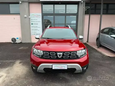 Usata Dacia Duster Prestige 101 CV (74 kW) 2021 Rosso SUV