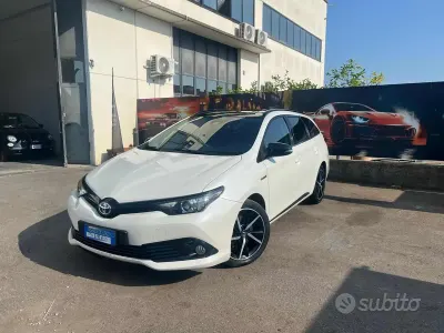 Usata Toyota Auris Touring Sports