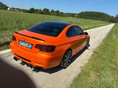 Usata BMW 330 245 CV (180 kW) 2008