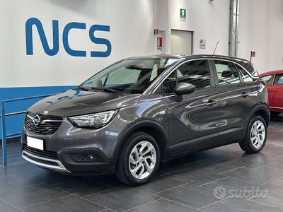 Usata Opel Crossland X 102 CV (75 kW) 2019 Grigio SUV