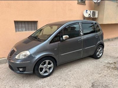 Grigio Usata 2010 Lancia Musa Monovolume | 3400 € (Cara)