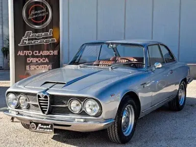 Usata Alfa Romeo 2600 Sprint 145 CV (106 kW) 1962 Argento Coupé