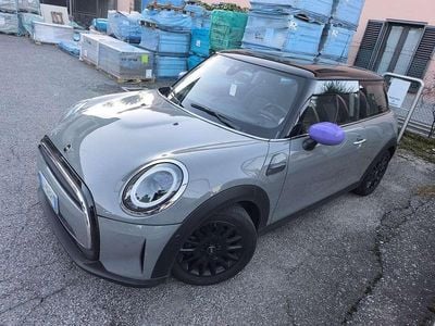 Usata 2022 Mini Cooper Essential Utilitaria | 23.000 € (Buon prezzo)