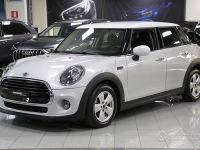 usata Mini Cooper 1.5 Business 5 porte Auto