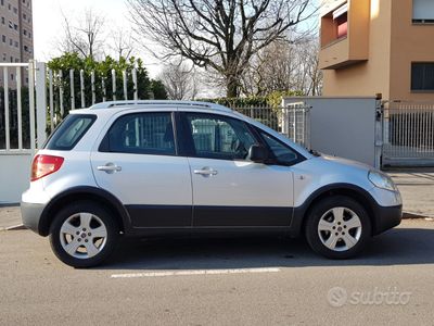 usata Fiat Sedici 4x4 1.6 benzina 107 CV vendo