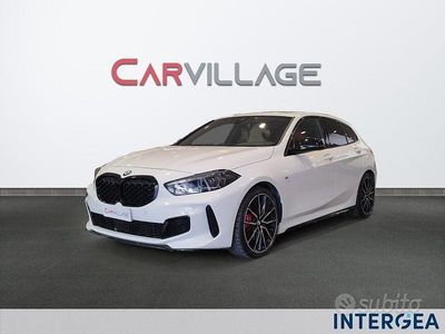 Usata BMW M135 Efficient Dynamics 306 CV (225 kW) 2022 Bianco Utilitaria