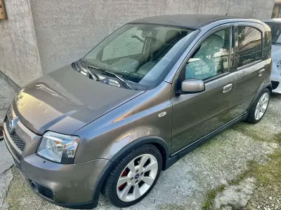 Usata Fiat Panda 101 CV (74 kW) 2007 Utilitaria