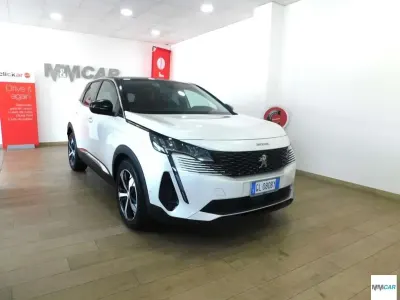 Usata Peugeot 3008 Allure 131 CV (96 kW) 2022 Bianco SUV