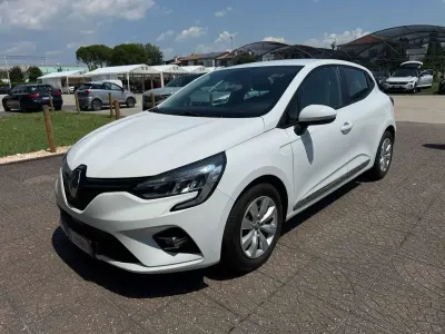 Usata Renault Clio V Zen 86 CV (63 kW) 2019 Bianco Berlina