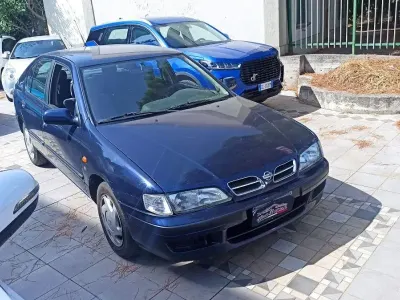 Używany Nissan Primera SE 102 KM (75 kW) 1997 Niebieski Kombi