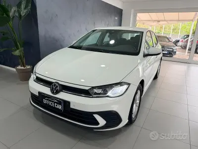Usata VW Polo Comfortline 90 CV (66 kW) 2022 Bianco Utilitaria