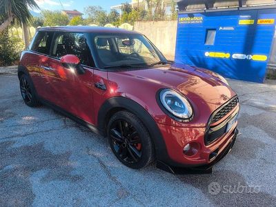 Usata Mini ONE 75 CV (55 kW) 2015 Rosso Utilitaria