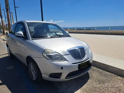 Usata Lancia Ypsilon