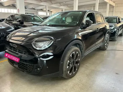 Usata Fiat 600 La Prima 100 CV (73 kW) 2025 Nero SUV