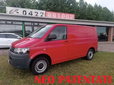 Usata VW T5 84 CV (61 kW) 2011 Rosso Furgone
