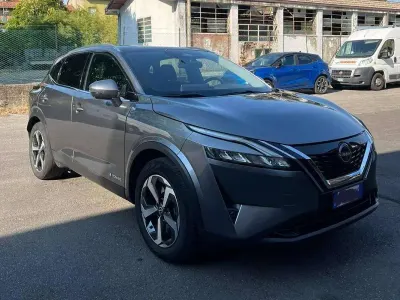 Usata Nissan Qashqai N-Connecta 190 CV (139 kW) 2024 Grigio SUV