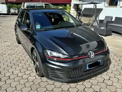 Usata VW Golf VII GTI 230 CV (169 kW) 2014 Berlina
