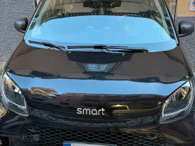 Usata Smart ForTwo Electric Drive 41 kW (56 CV) 2022 Nero Berlina
